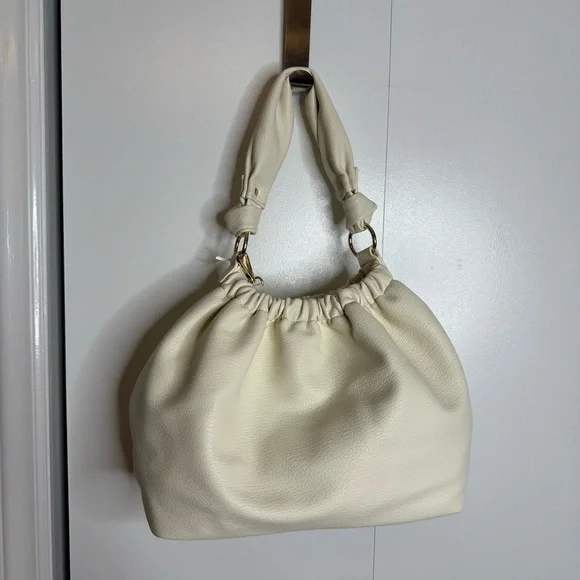 Anthropologie - Mali + Lili Nala Scrunched Faux Leather Bag Ivory Crossbody NWT - Picture 3 of 13